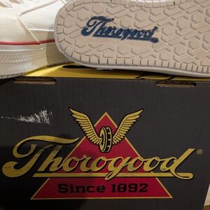 Women's Classic Cream Sneakers